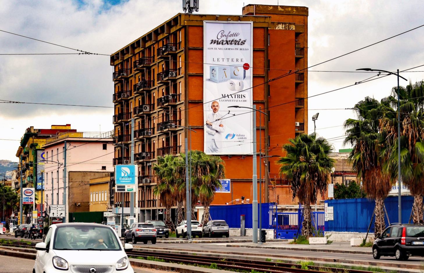 Medio e Grande Formato - Affissioni Pubblicitarie Napoli